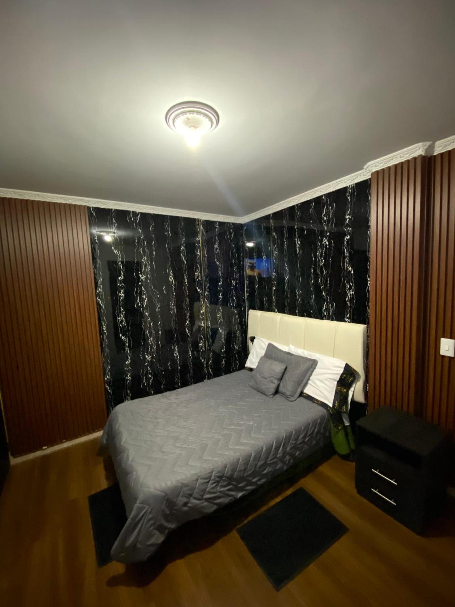 Hotel Canela 96 Bogotá Exteriör bild